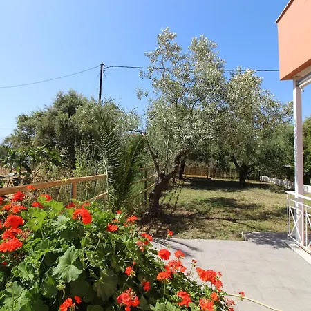 Mavrovouni House Left Apartamento Githio