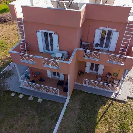 Mavrovouni House Left *