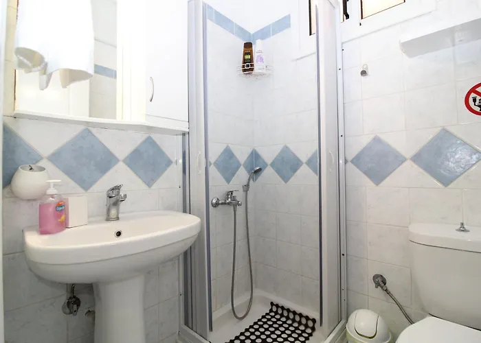 Malvazios Mavrovouni House Left Gythio