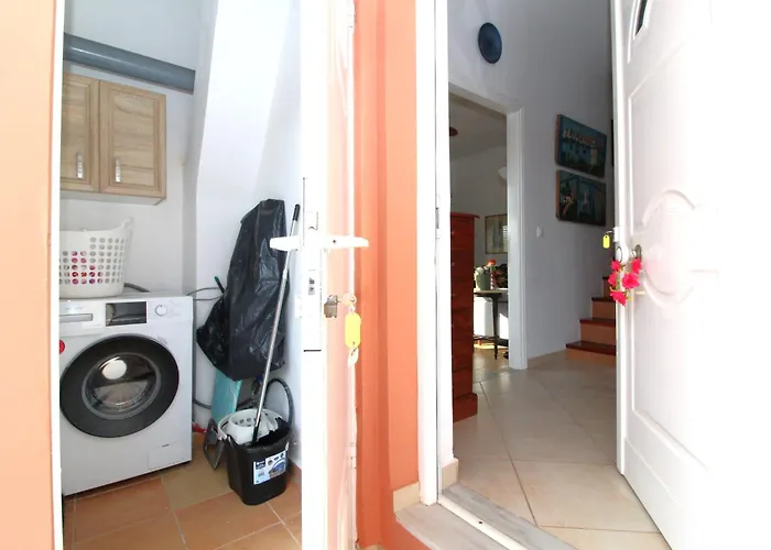 Appartement Malvazios Mavrovouni House Left Gythio